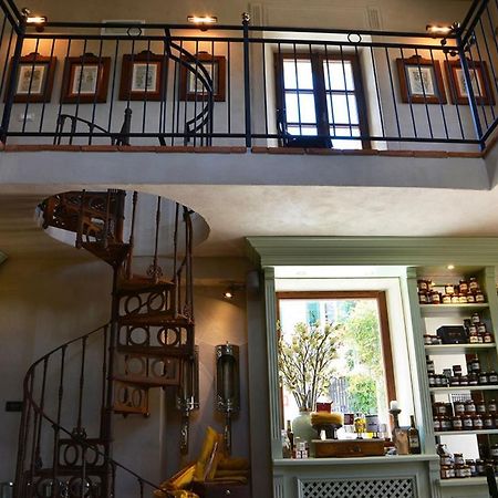 La Piazzetta Degli Artisti - Boutique B&B Bossolasco 外观 照片