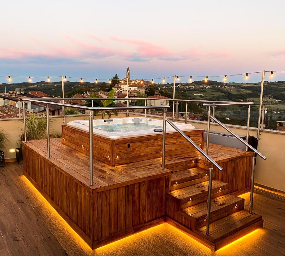 La Piazzetta Degli Artisti - Boutique B&B Bossolasco 外观 照片