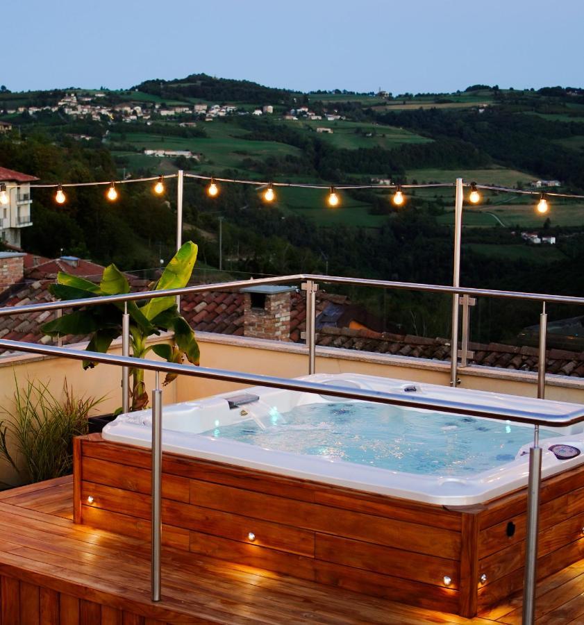 La Piazzetta Degli Artisti - Boutique B&B Bossolasco 外观 照片