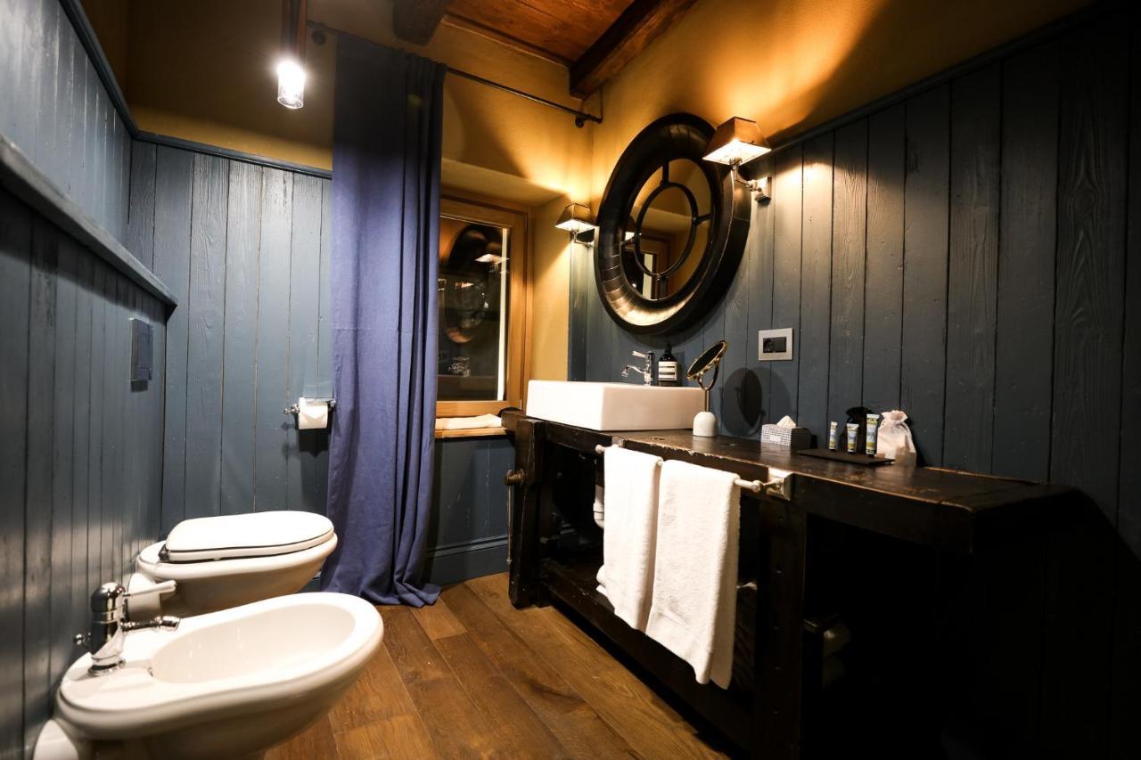 La Piazzetta Degli Artisti - Boutique B&B Bossolasco 外观 照片