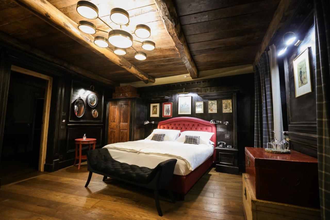 La Piazzetta Degli Artisti - Boutique B&B Bossolasco 外观 照片