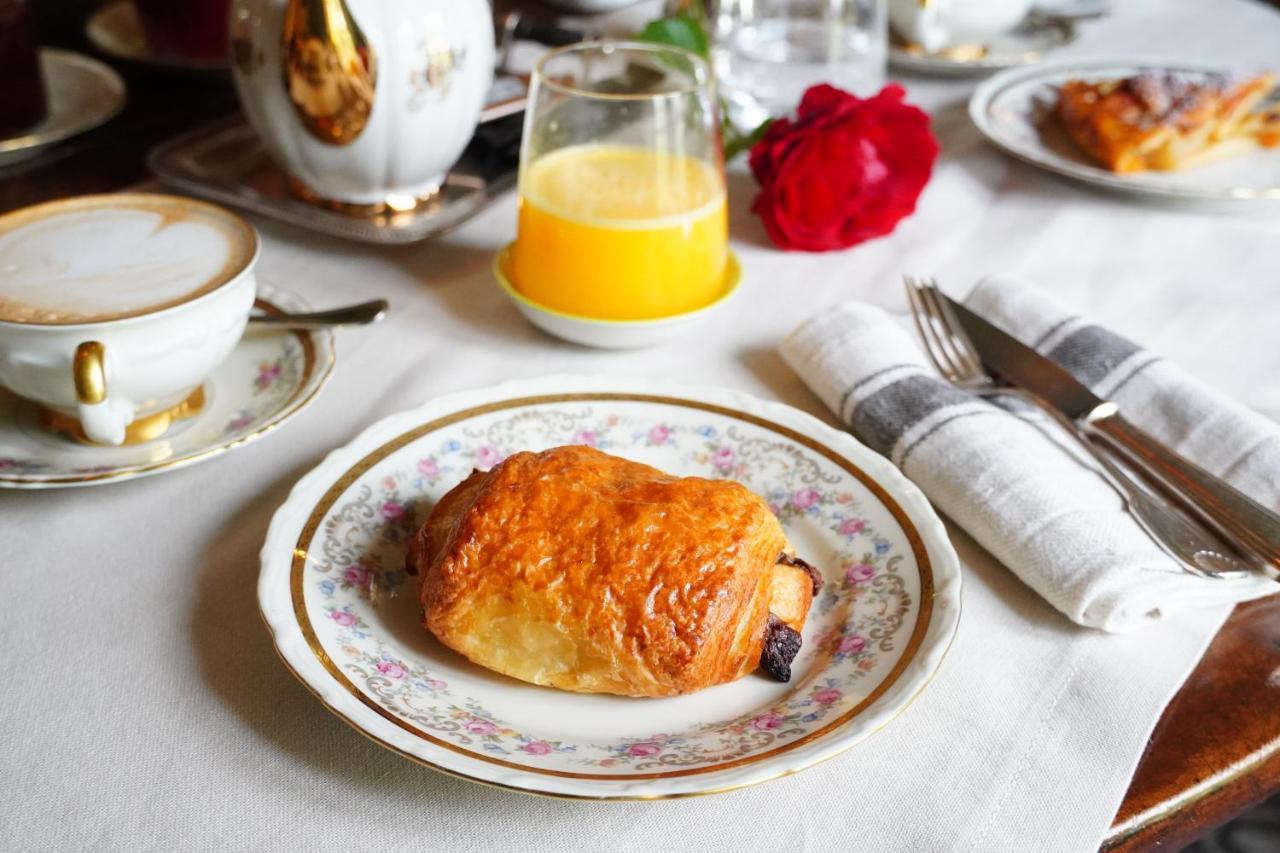 La Piazzetta Degli Artisti - Boutique B&B Bossolasco 外观 照片