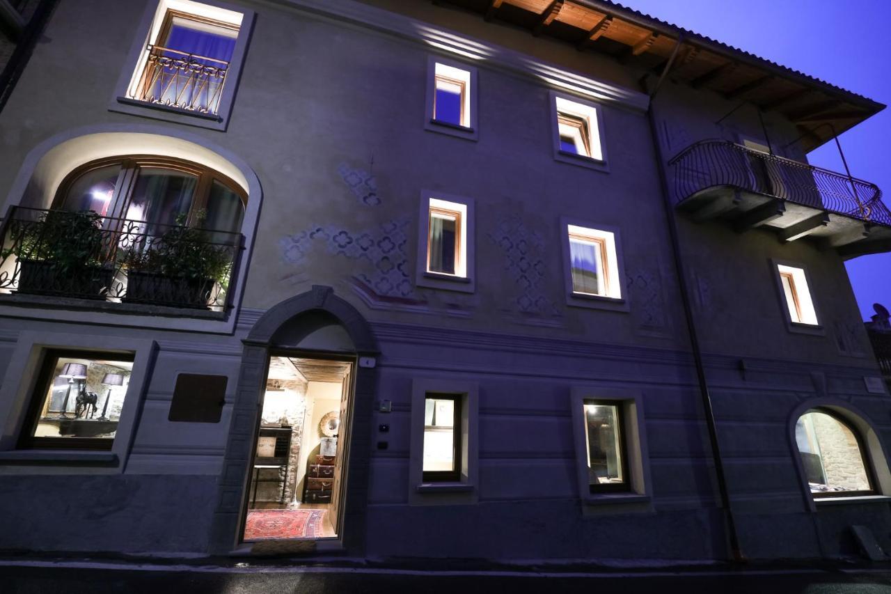 La Piazzetta Degli Artisti - Boutique B&B Bossolasco 外观 照片