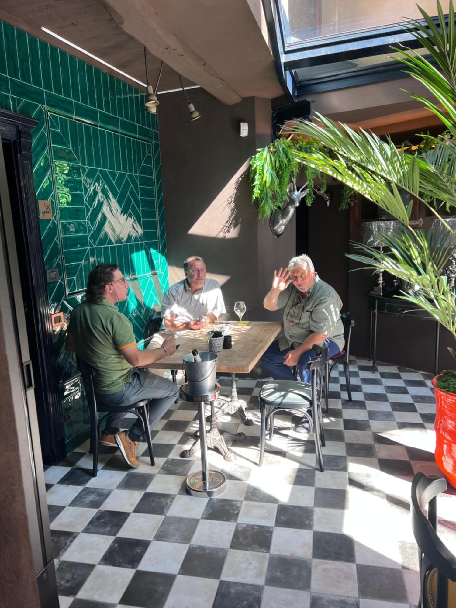 La Piazzetta Degli Artisti - Boutique B&B Bossolasco 外观 照片